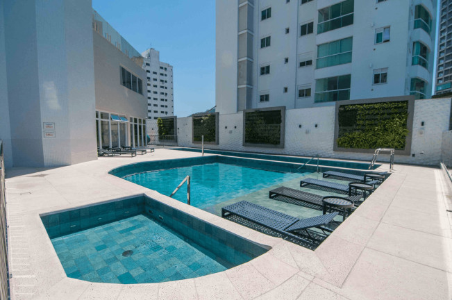 Imagem Apartamento com 3 Quartos à Venda, 153 m² em Centro - Balneário Camboriú Imagem Apartamento com 3 Quartos à Venda, 153 m² em Centro - Balneário Camboriú