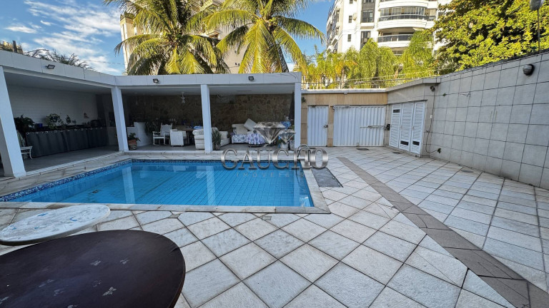 Imagem Casa com 6 Quartos à Venda, 750 m² em Barra Da Tijuca - Rio De Janeiro Imagem Casa com 6 Quartos à Venda, 750 m² em Barra Da Tijuca - Rio De Janeiro