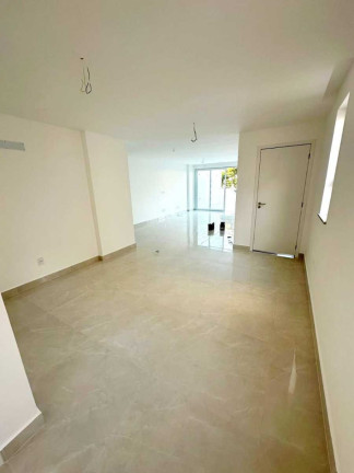 Cobertura com 3 Quartos à Venda, 180 m² em Recreio Dos Bandeirantes - Rio De Janeiro