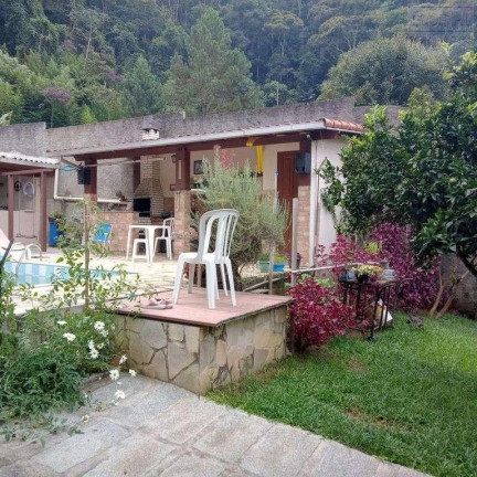 Imagem Casa com 3 Quartos à Venda, 500 m² em Vale Do Paraíso - Teresópolis Imagem Casa com 3 Quartos à Venda, 500 m² em Vale Do Paraíso - Teresópolis