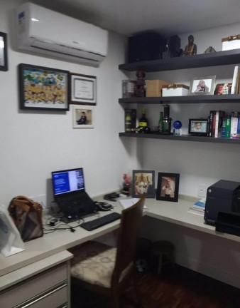 Imagem Apartamento com 3 Quartos à Venda, 101 m² em Rio Branco - Porto Alegre Imagem Apartamento com 3 Quartos à Venda, 101 m² em Rio Branco - Porto Alegre