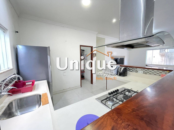 Imagem Casa com 4 Quartos à Venda, 200 m² em Jardim Flamboyant - Cabo Frio Imagem Casa com 4 Quartos à Venda, 200 m² em Jardim Flamboyant - Cabo Frio