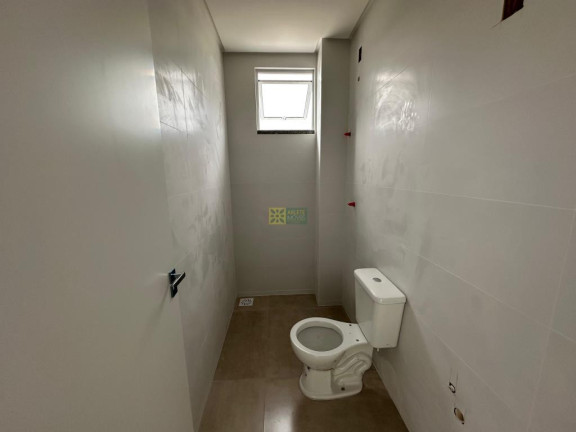 Imagem Sobrado com 2 Quartos à Venda, 80 m² em Zimbros - Bombinhas Imagem Sobrado com 2 Quartos à Venda, 80 m² em Zimbros - Bombinhas