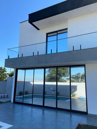 Imagem Casa com 4 Quartos à Venda, 450 m² em Botucatu