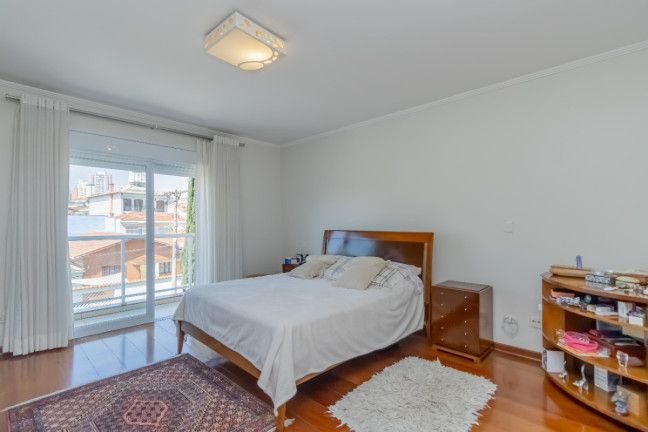 Imagem Sobrado com 3 Quartos à Venda, 540 m² em Bosque Da Saúde - São Paulo Imagem Sobrado com 3 Quartos à Venda, 540 m² em Bosque Da Saúde - São Paulo