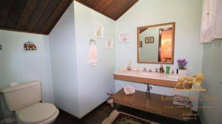 Imagem Casa com 5 Quartos para Temporada, 200 m² em Jaguaribe - Campos Do Jordão Imagem Casa com 5 Quartos para Temporada, 200 m² em Jaguaribe - Campos Do Jordão
