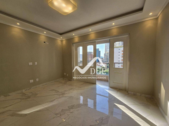 Apartamento com 4 Quartos à Venda, 155 m² em Gonzaga - Santos