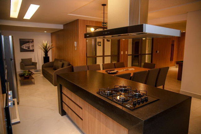 Imagem Apartamento com 3 Quartos à Venda, 133 m²