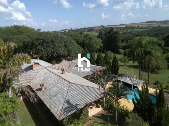 Imagem Imóvel com 3 Quartos à Venda, 180.000 m²