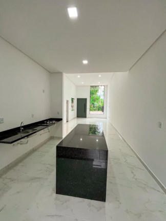 Imagem Casa com 3 Quartos à Venda, 140 m² em Ponta Negra - Manaus Imagem Casa com 3 Quartos à Venda, 140 m² em Ponta Negra - Manaus