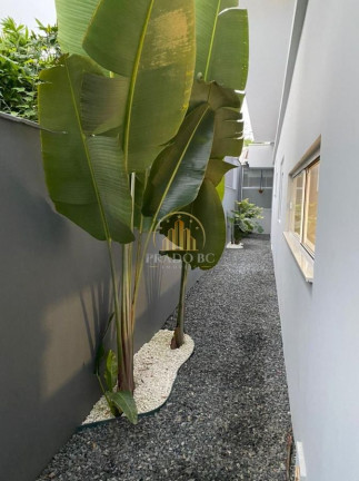 Imagem Casa com 3 Quartos à Venda, 1 m² em Glória - Joinville Imagem Casa com 3 Quartos à Venda, 1 m² em Glória - Joinville