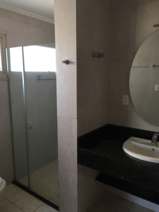 Imagem Apartamento com 3 Quartos à Venda, 246 m² em Centro - Dourados