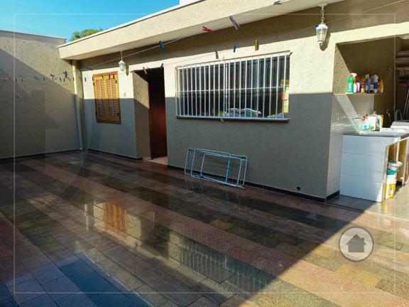 Imagem Casa com 3 Quartos à Venda, 250 m² em Vila Milton - Guarulhos Imagem Casa com 3 Quartos à Venda, 250 m² em Vila Milton - Guarulhos