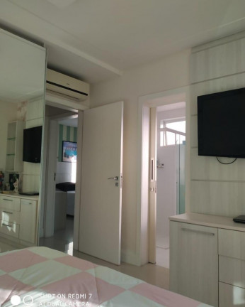 Imagem Imóvel com 3 Quartos à Venda, 123 m²em Centro - Balneário Camboriú Imagem Imóvel com 3 Quartos à Venda, 123 m²em Centro - Balneário Camboriú