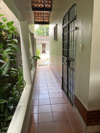 Imagem Casa com 4 Quartos à Venda, 348 m² em Aleixo - Manaus Imagem Casa com 4 Quartos à Venda, 348 m² em Aleixo - Manaus