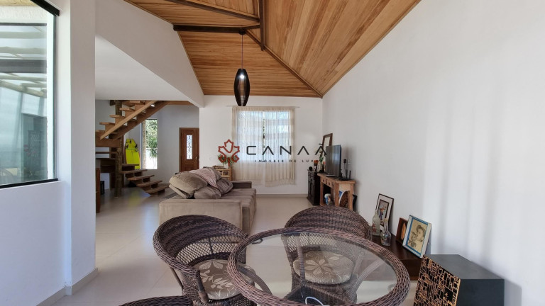 Imagem Casa de Condomínio com 3 Quartos à Venda, 188 m² em Caravelas - Armação Dos Búzios Imagem Casa de Condomínio com 3 Quartos à Venda, 188 m² em Caravelas - Armação Dos Búzios