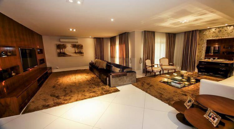 Apartamento com 4 Quartos à Venda, 340 m² em Centro - Indaiatuba