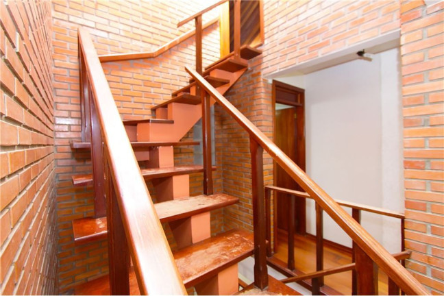 Imagem Casa com 5 Quartos à Venda, em São José - Porto Alegre Imagem Casa com 5 Quartos à Venda, em São José - Porto Alegre
