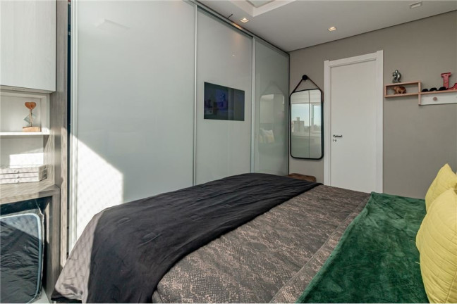 Imagem Apartamento com 3 Quartos à Venda, 76 m² em São Sebastião - Porto Alegre