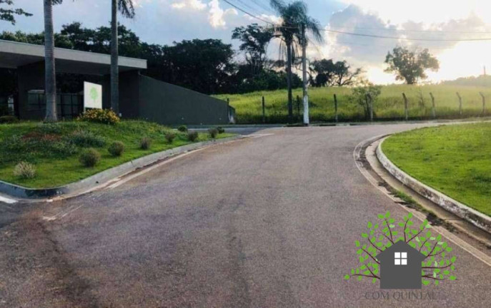Imagem Casa com 8 Quartos à Venda, 2 m² em Tanque - Atibaia