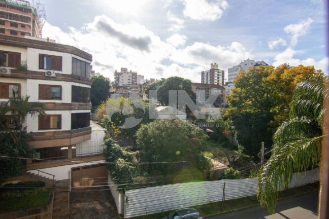 Imagem Imóvel com 3 Quartos à Venda, 232 m² em Petrópolis - Porto Alegre Imagem Imóvel com 3 Quartos à Venda, 232 m² em Petrópolis - Porto Alegre