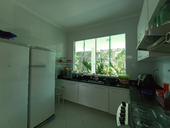Imagem Casa com 3 Quartos à Venda, 240 m² em Busca Vida - Camaçari Imagem Casa com 3 Quartos à Venda, 240 m² em Busca Vida - Camaçari