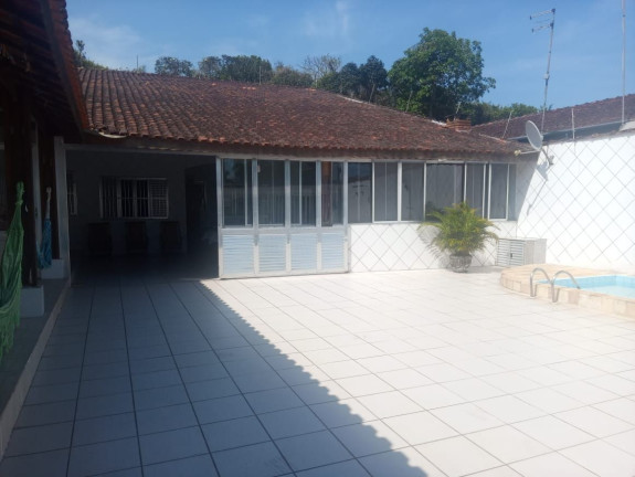 Casa com 3 Quartos à Venda, 140 m² em Mirim - Praia Grande