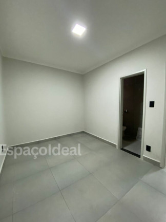 Imagem Casa com 3 Quartos à Venda, 179 m² em Núcleo Eldorado - Bauru Imagem Casa com 3 Quartos à Venda, 179 m² em Núcleo Eldorado - Bauru
