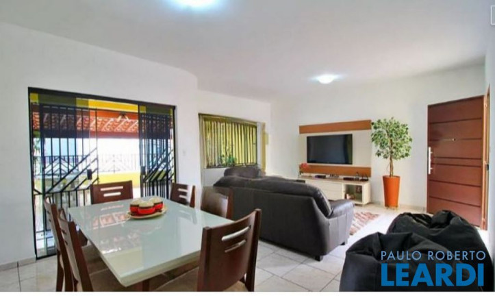 Imagem Sobrado com 3 Quartos à Venda, 275 m² em Vila Bela Vista - Santo André Imagem Sobrado com 3 Quartos à Venda, 275 m² em Vila Bela Vista - Santo André