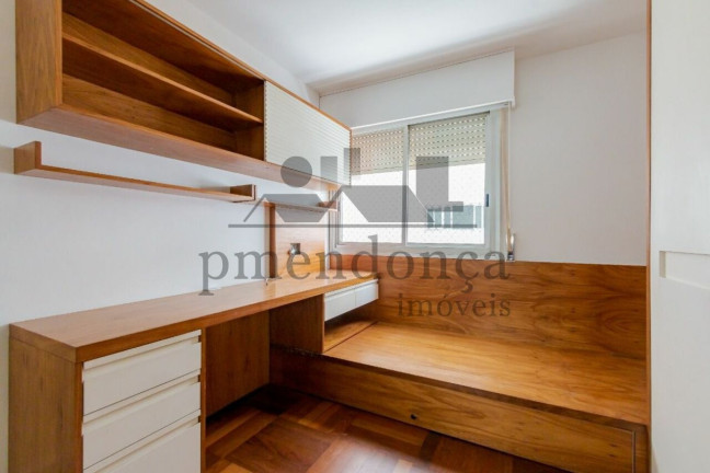 Imagem Apartamento com 4 Quartos à Venda, 180 m² em Higienópolis - São Paulo Imagem Apartamento com 4 Quartos à Venda, 180 m² em Higienópolis - São Paulo