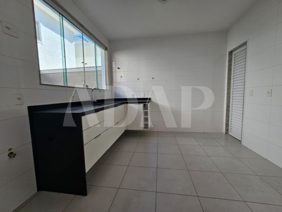 Imagem Casa com 3 Quartos à Venda, 200 m² em Vargem Pequena - Rio De Janeiro