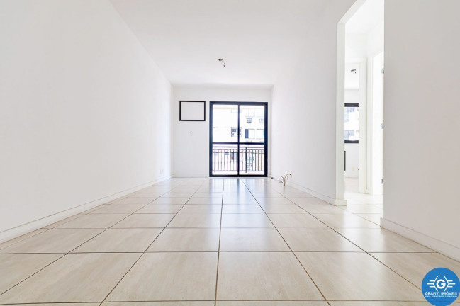 Imagem Imóvel com 3 Quartos à Venda, 90 m² em São Cristóvão - Rio De Janeiro Imagem Imóvel com 3 Quartos à Venda, 90 m² em São Cristóvão - Rio De Janeiro