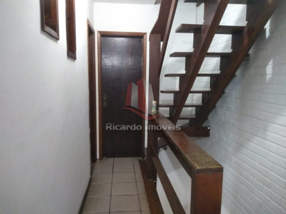 Imagem Imóvel com 2 Quartos à Venda, 80 m² em Peró - Cabo Frio Imagem Imóvel com 2 Quartos à Venda, 80 m² em Peró - Cabo Frio