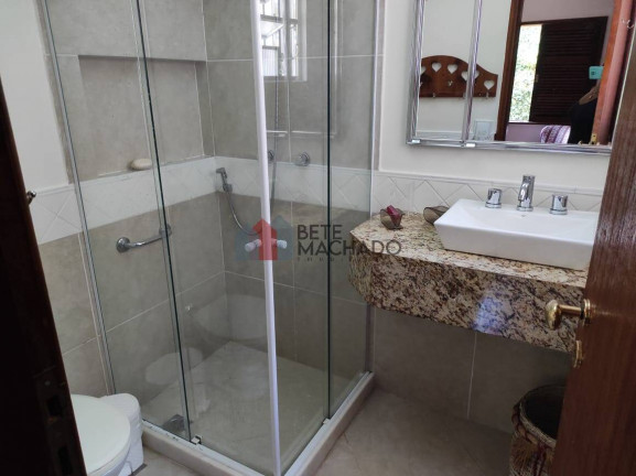 Imagem Casa com 3 Quartos à Venda, 210 m² em Albuquerque - Teresópolis