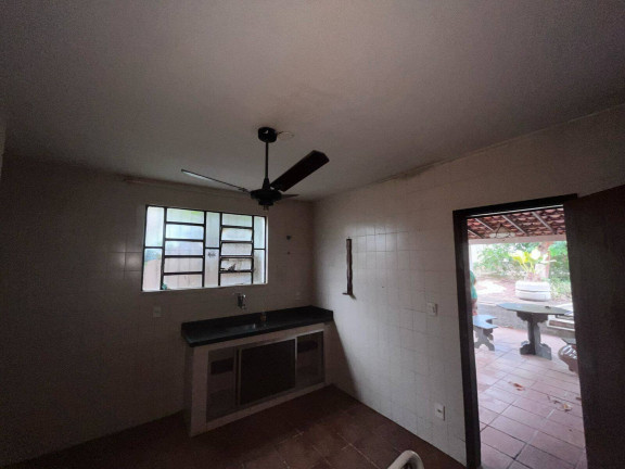 Imagem Casa com 4 Quartos à Venda, em Balneario São Pedro - São Pedro Da Aldeia Imagem Casa com 4 Quartos à Venda, em Balneario São Pedro - São Pedro Da Aldeia