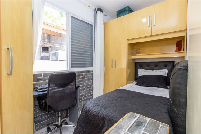 Imagem Casa com 3 Quartos à Venda, 170 m² em Jardim Das Imbuias - São Paulo