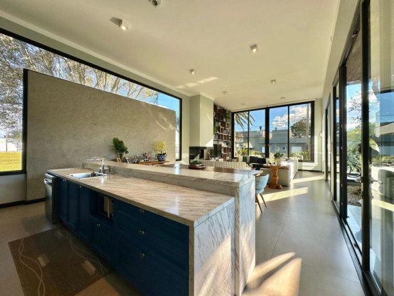 Imagem Casa com 4 Quartos à Venda, 219 m² em Atlantida Sul - Capao Da Canoa