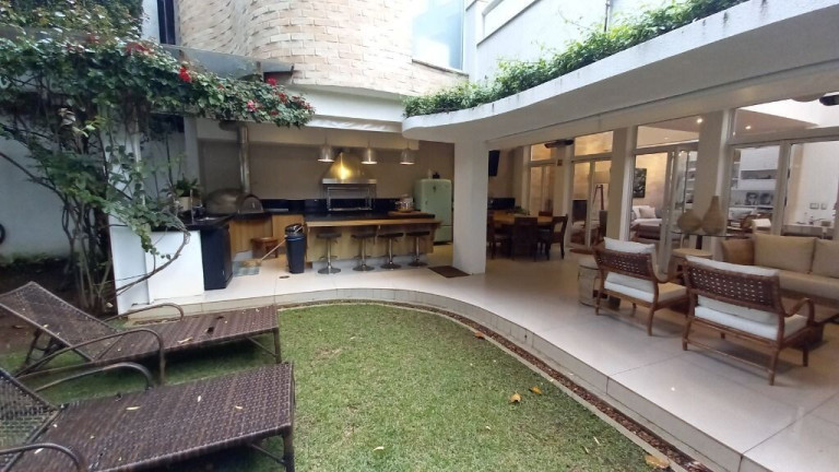 Imagem Casa com 4 Quartos à Venda, 433 m² em Planalto Paulista - São Paulo Imagem Casa com 4 Quartos à Venda, 433 m² em Planalto Paulista - São Paulo