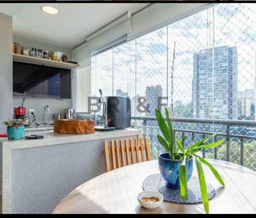 Apartamento com 3 Quartos à Venda, 130 m² em Jardim Caboré - São Paulo