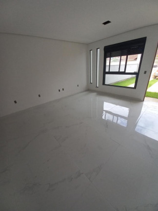 Imagem Casa com 2 Quartos à Venda, 85 m² em São Sebastião - Palhoça