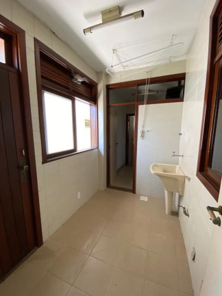 Imagem Casa com 5 Quartos à Venda, 211 m² em Alto - Teresópolis