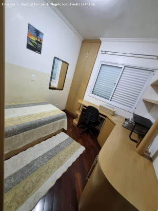 Imagem Sobrado com 3 Quartos à Venda, em Vila Homero Thon - Santo André Imagem Sobrado com 3 Quartos à Venda, em Vila Homero Thon - Santo André