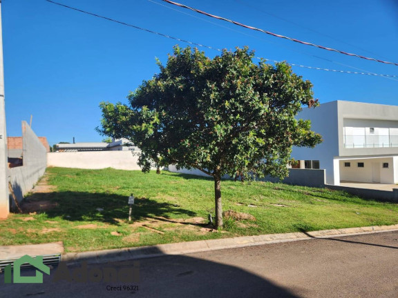 Imagem Terreno à Venda, 800 m² em Jundiaí Imagem Terreno à Venda, 800 m² em Jundiaí