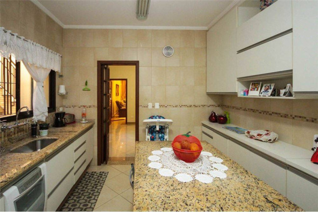 Imagem Casa com 2 Quartos à Venda, 180 m² em São Paulo Imagem Casa com 2 Quartos à Venda, 180 m² em São Paulo
