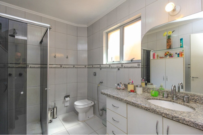 Imagem Imóvel com 3 Quartos à Venda, 124 m² em Teresópolis - Porto Alegre Imagem Imóvel com 3 Quartos à Venda, 124 m² em Teresópolis - Porto Alegre