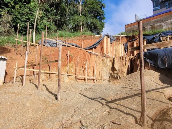 Imagem Casa com 3 Quartos à Venda, 312 m² em Sítio Do Morro - Santana De Parnaíba Imagem Casa com 3 Quartos à Venda, 312 m² em Sítio Do Morro - Santana De Parnaíba
