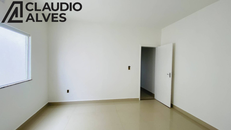 Imagem Casa com 3 Quartos à Venda, 130 m² em Mangabeira - Feira De Santana Imagem Casa com 3 Quartos à Venda, 130 m² em Mangabeira - Feira De Santana