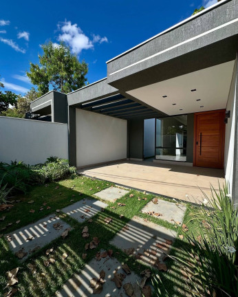 Casa com 3 Quartos à Venda, 123 m² em Lagoa Santa