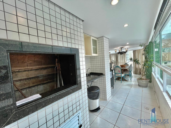 Apartamento com 3 Quartos à Venda, 120 m² em Centro - Balneário Camboriú