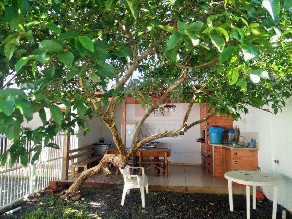 Imagem Casa com 3 Quartos à Venda, 300 m² em Rubem Berta - Porto Alegre Imagem Casa com 3 Quartos à Venda, 300 m² em Rubem Berta - Porto Alegre